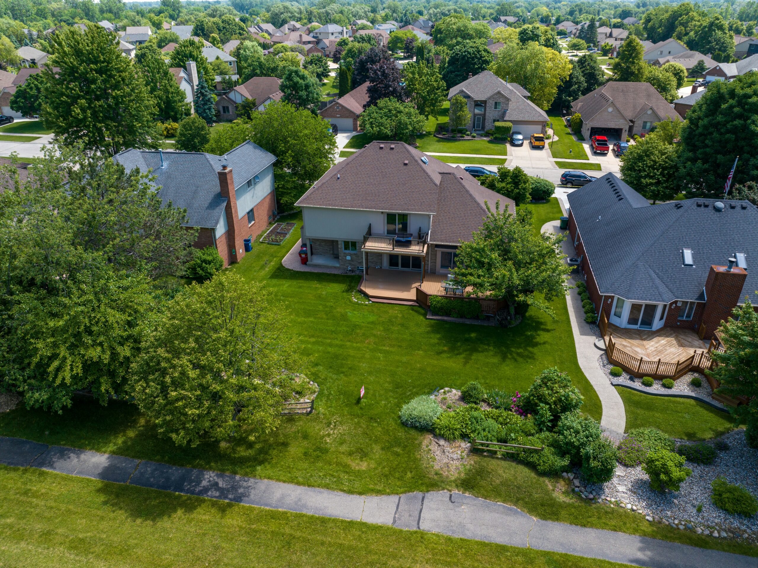 Neighborhood Amenities That Increase Your Home’s Value